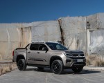 2023 Volkswagen Amarok Front Three-Quarter Wallpapers  150x120 (47)
