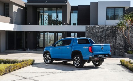 2023 Volkswagen Amarok Rear Three-Quarter Wallpapers 450x275 (4)