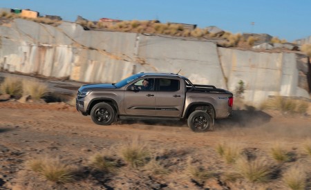 2023 Volkswagen Amarok Side Wallpapers  450x275 (69)