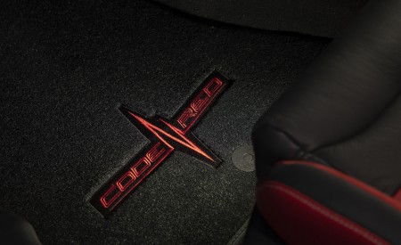 2022 Ford Mustang Shelby GT500 Code Red Interior Detail Wallpapers 450x275 (27)