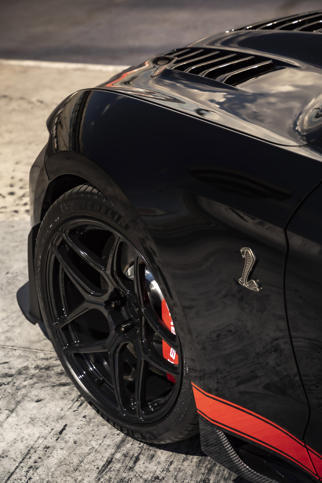 2022 Ford Mustang Shelby GT500 Code Red Wheel Wallpapers (11)