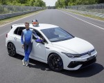 2022 Volkswagen Golf R 20 Years Front Three-Quarter Wallpapers 150x120 (9)