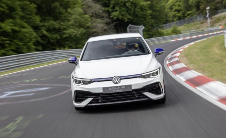 2022 Volkswagen Golf R 20 Years Front Wallpapers 450x275 (2)