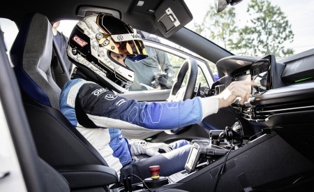 2022 Volkswagen Golf R 20 Years Interior Wallpapers 450x275 (15)