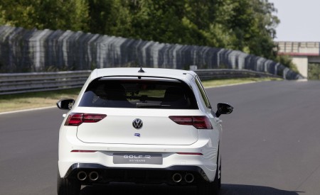 2022 Volkswagen Golf R 20 Years Rear Wallpapers 450x275 (4)