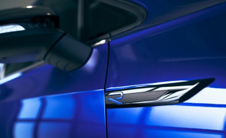 2022 Volkswagen Golf R 20th Anniversary Edition (US-Spec) Detail Wallpapers 450x275 (32)