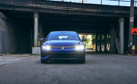 2022 Volkswagen Golf R 20th Anniversary Edition (US-Spec) Front Wallpapers 450x275 (8)
