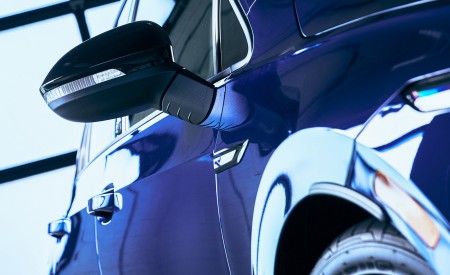 2022 Volkswagen Golf R 20th Anniversary Edition (US-Spec) Mirror Wallpapers 450x275 (31)