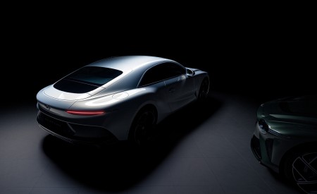 2023 Bentley Mulliner Batur Rear Three-Quarter Wallpapers 450x275 (8)