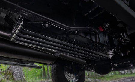 2023 Chevrolet Silverado ZR2 Bison Undercarriage Wallpapers 450x275 (11)