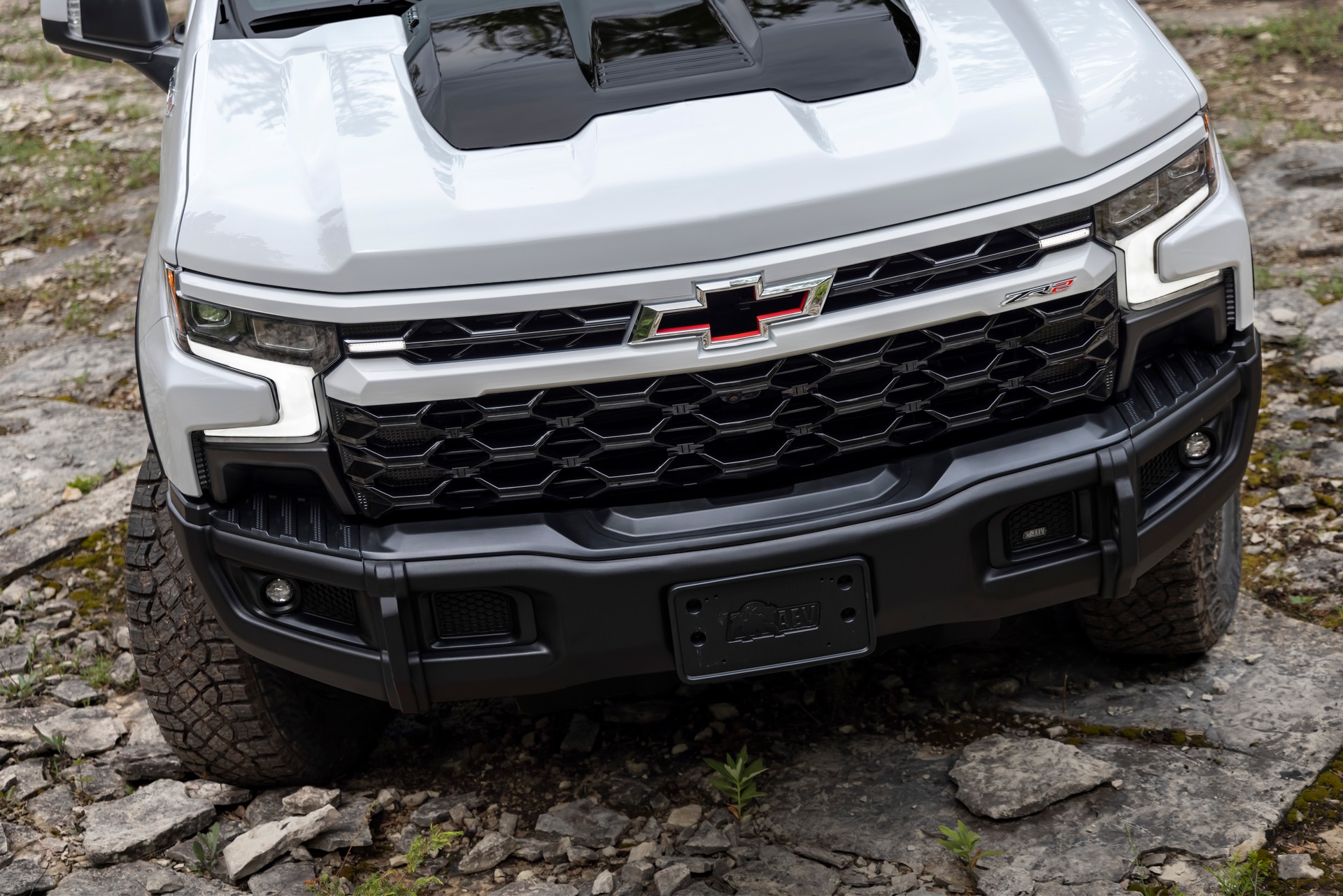 2023 Chevrolet Silverado ZR2 Bison Grille Wallpapers (5)