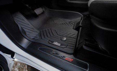 2023 Chevrolet Silverado ZR2 Bison Pedals Wallpapers 450x275 (13)
