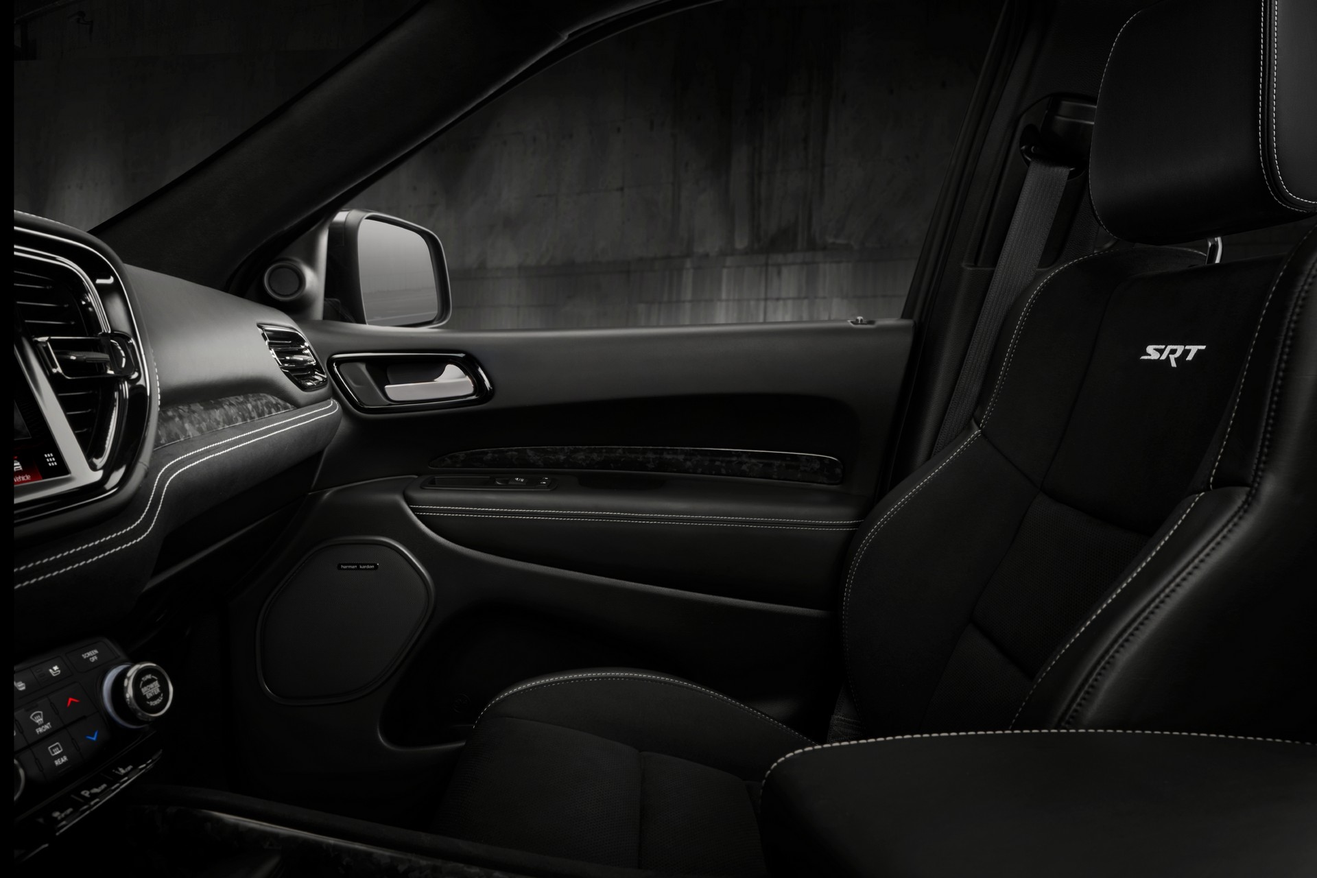 2023 Dodge Durango SRT Hellcat Interior Wallpapers (9)