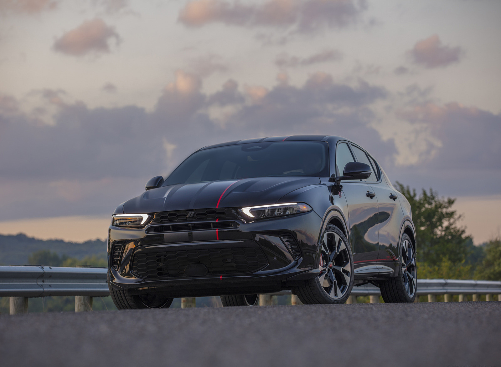 2023 Dodge Hornet GT GLH Concept Front Wallpapers (12)