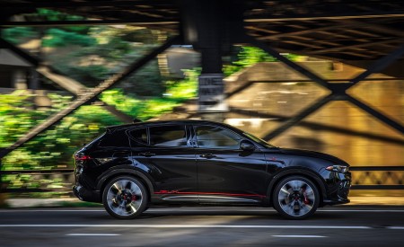 2023 Dodge Hornet GT GLH Concept Side Wallpapers 450x275 (8)