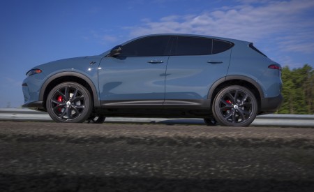 2023 Dodge Hornet GT Side Wallpapers 450x275 (13)