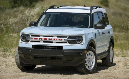 2023 Ford Bronco Sport Heritage Edition Front Wallpapers 450x275 (2)