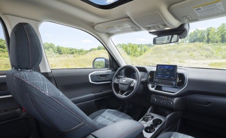 2023 Ford Bronco Sport Heritage Edition Interior Wallpapers 450x275 (7)