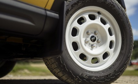 2023 Ford Bronco Sport Heritage Edition Wheel Wallpapers 450x275 (13)