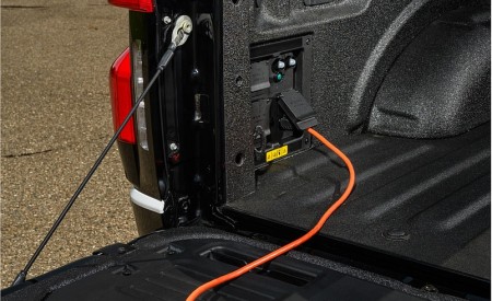 2023 Ford F-150 Lightning Pro Special Service Vehicle Detail Wallpapers 450x275 (6)