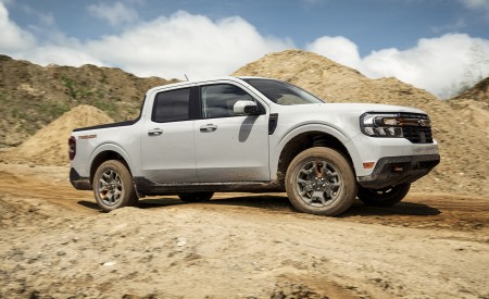 2023 Ford Maverick Tremor Front Three-Quarter Wallpapers 450x275 (8)