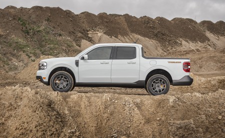 2023 Ford Maverick Tremor Side Wallpapers 450x275 (15)