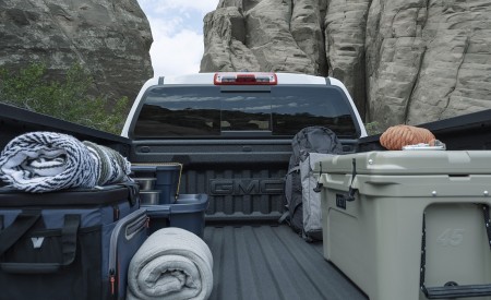 2023 GMC Canyon AT4 Bed Wallpapers 450x275 (8)