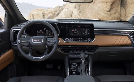 2023 GMC Canyon AT4 Interior Cockpit Wallpapers 450x275 (11)