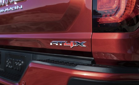 2023 GMC Canyon AT4X Edition 1 Badge Wallpapers 450x275 (16)