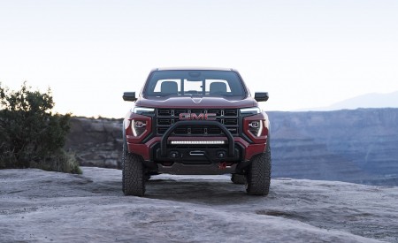 2023 GMC Canyon AT4X Edition 1 Front Wallpapers 450x275 (5)