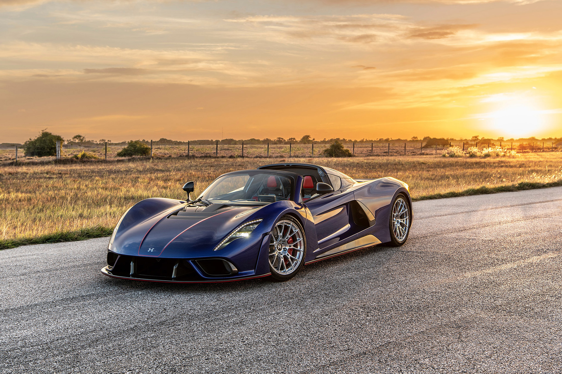 2023 Hennessey Venom F5 Roadster Front Three-Quarter Wallpapers (8)