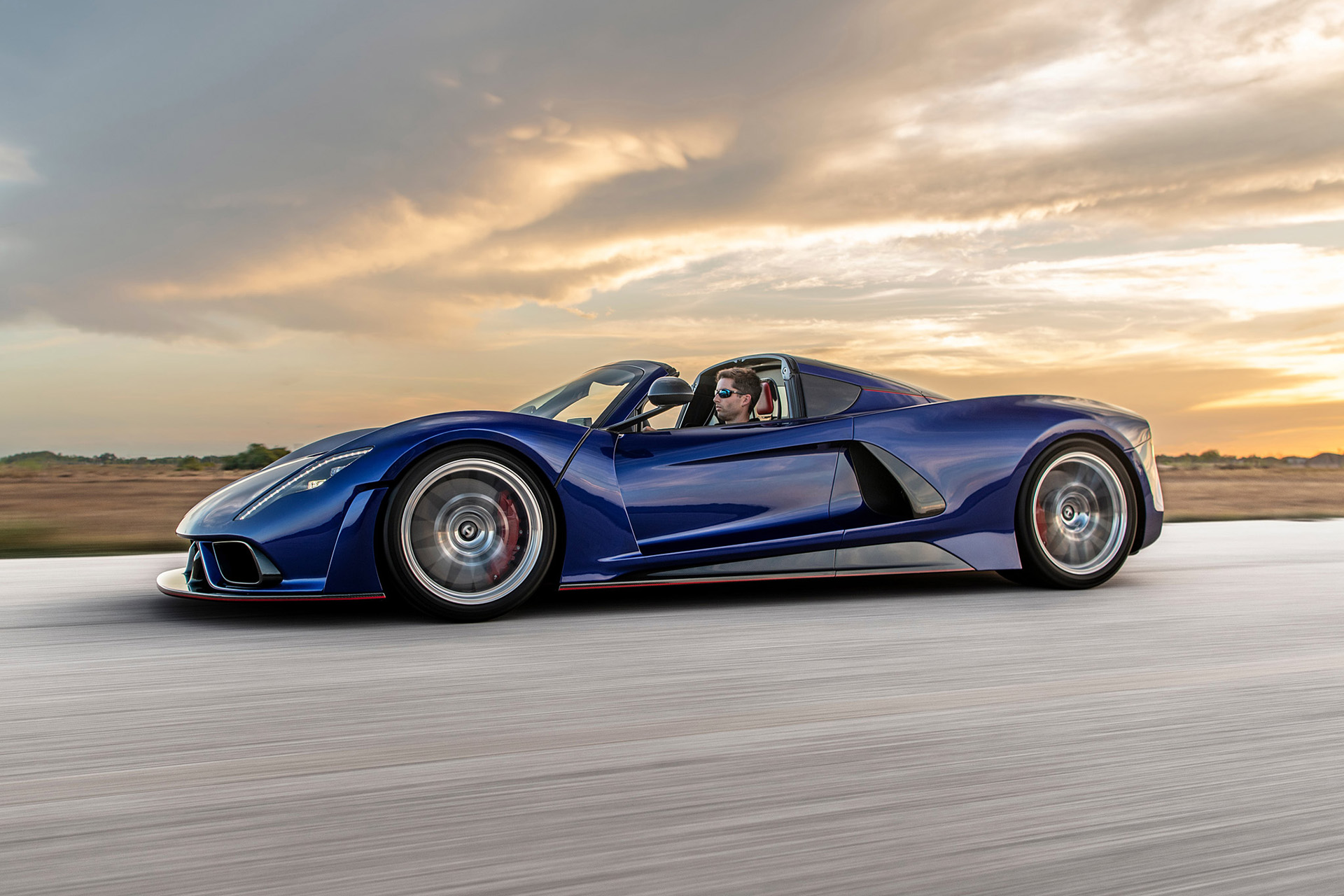 2023 Hennessey Venom F5 Roadster Side Wallpapers (5)