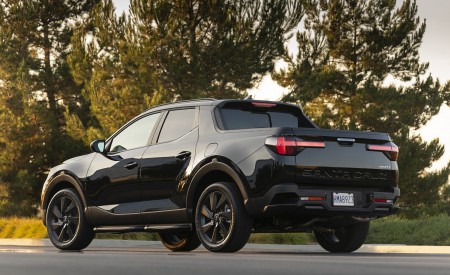 2023 Hyundai Santa Cruz Night Rear Three-Quarter Wallpapers 450x275 (11)