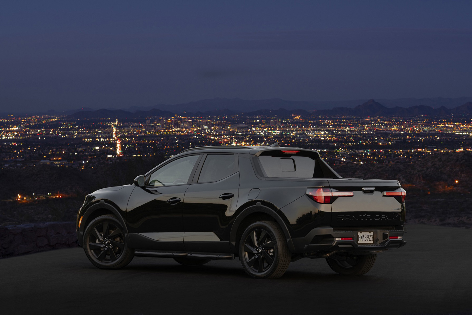 2023 Hyundai Santa Cruz Night Rear Three-Quarter Wallpapers (14)