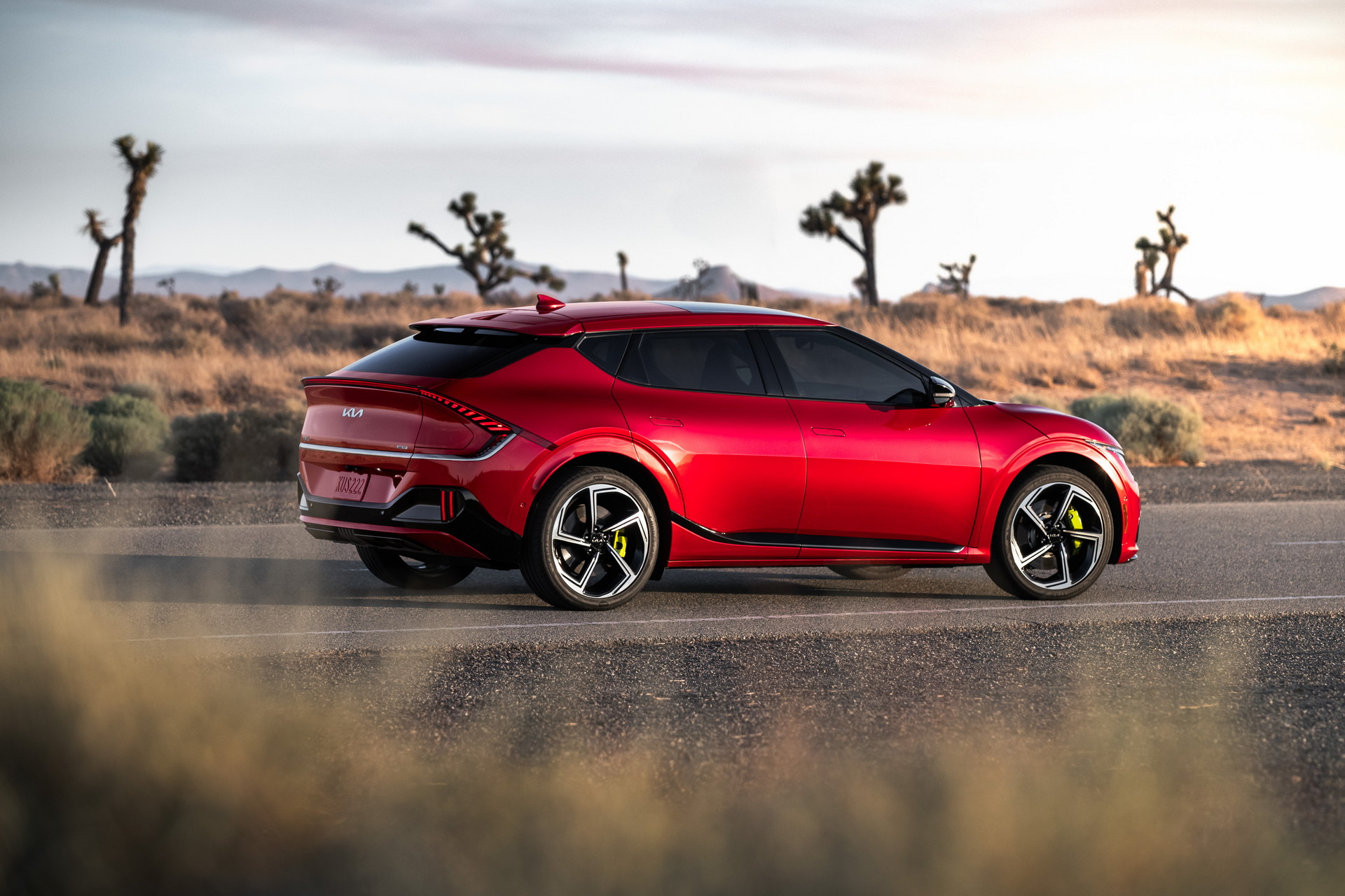 2023 Kia EV6 GT Rear Three-Quarter Wallpapers (3)