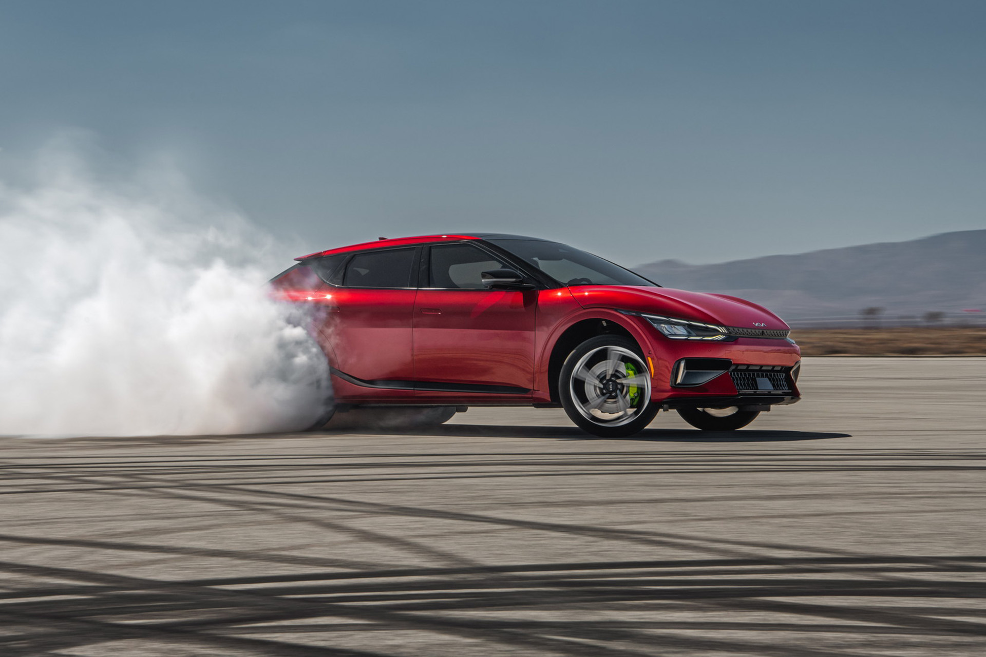 2023 Kia EV6 GT Side Wallpapers (2)