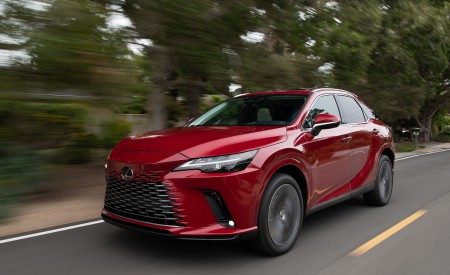 2023 Lexus RX 350h AWD (Color: Red Mica) Front Three-Quarter Wallpapers 450x275 (7)