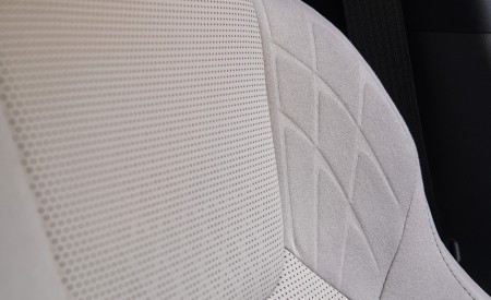 2023 Lexus RX 450h+ Luxury PHEV (Color: Sonic Grey) Interior Detail Wallpapers 450x275 (44)