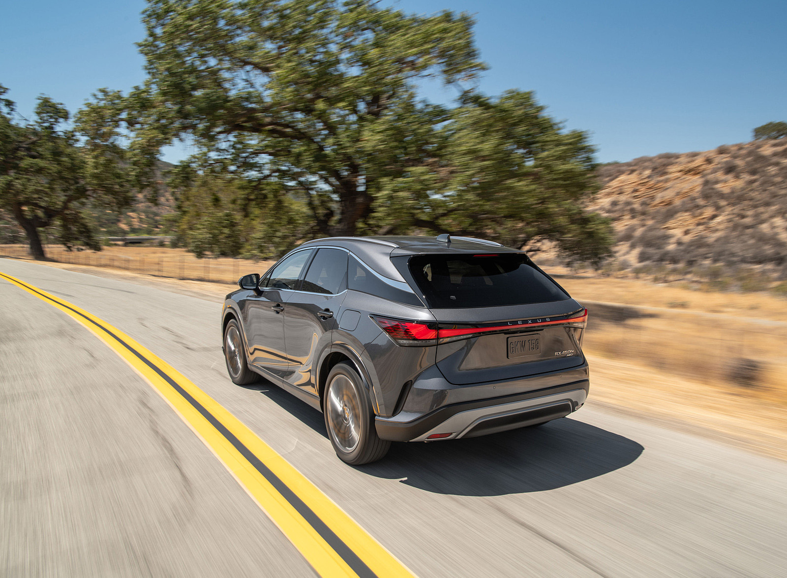 2023 Lexus RX 450h+ Luxury PHEV (Color: Sonic Grey) Rear Three-Quarter Wallpapers (2)