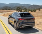 2023 Lexus RX 450h+ Luxury PHEV (Color: Sonic Grey) Rear Three-Quarter Wallpapers 150x120 (5)