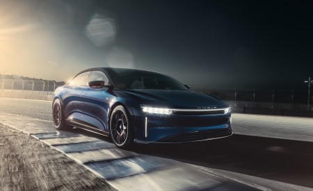 2023 Lucid Air Sapphire Front Three-Quarter Wallpapers 450x275 (9)