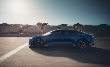 2023 Lucid Air Sapphire Side Wallpapers 450x275 (7)
