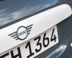2023 MINI Cooper S 5-door Multitone Edition Badge Wallpapers 150x120 (50)