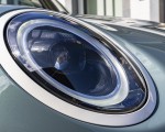 2023 MINI Cooper S 5-door Multitone Edition Headlight Wallpapers 150x120 (31)