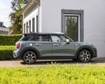 2023 MINI Cooper S 5-door Multitone Edition Side Wallpapers 150x120 (9)