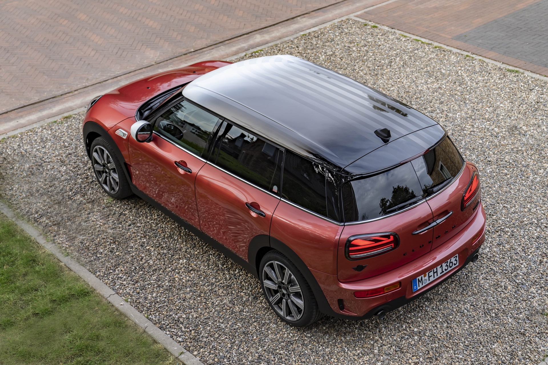 2023 MINI Cooper S Clubman Multitone Edition Top Wallpapers #16 of 56