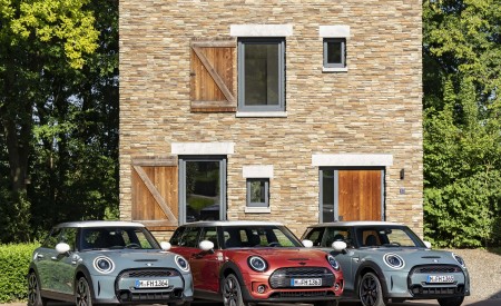 2023 MINI Cooper S Clubman Multitone Edition Wallpapers 450x275 (20)