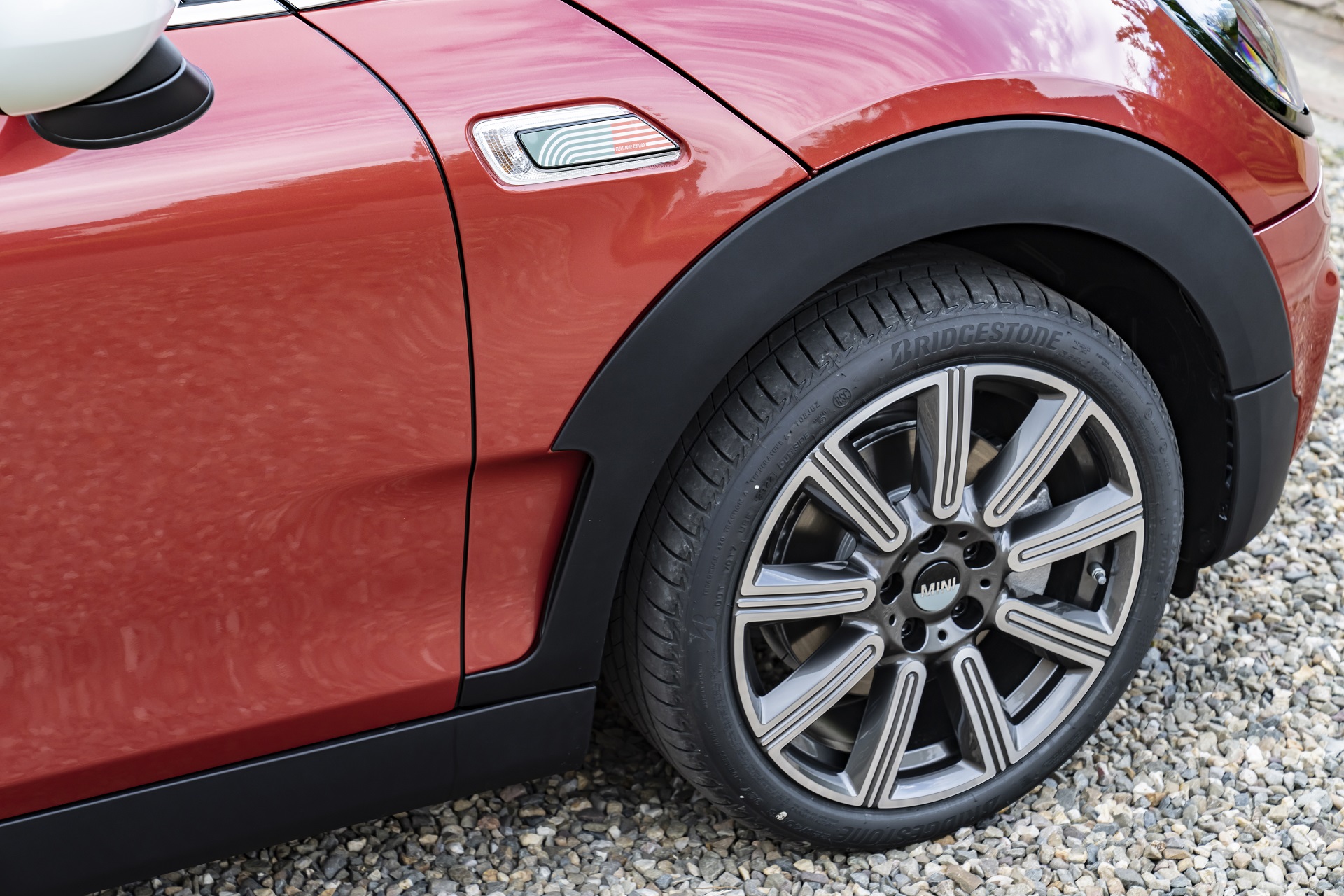 2023 MINI Cooper S Clubman Multitone Edition Wheel Wallpapers #29 of 56