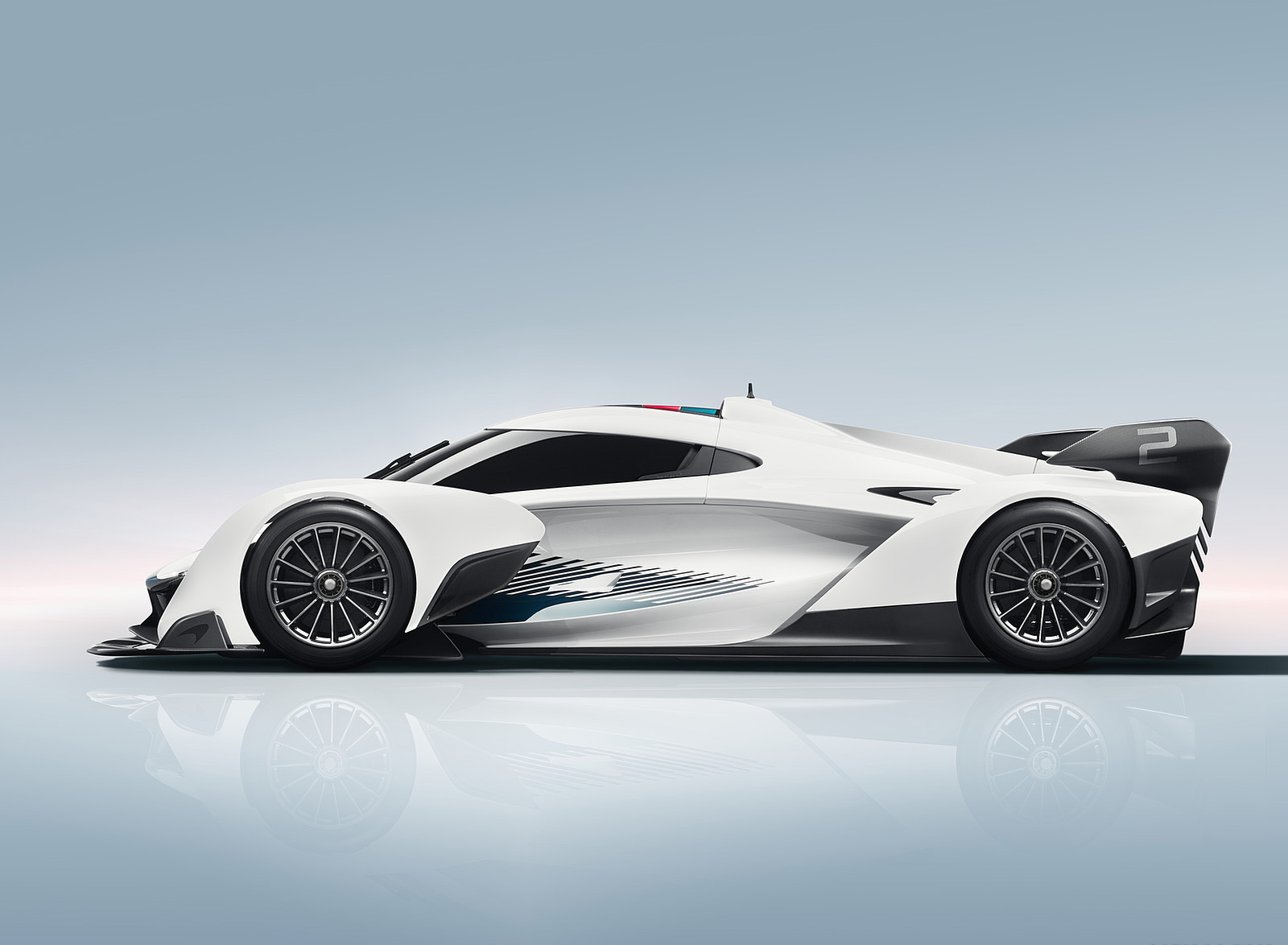 2023 McLaren Solus GT Side Wallpapers (6)