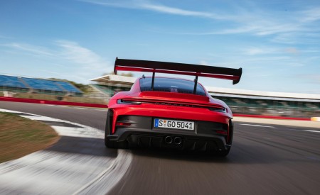 2023 Porsche 911 GT3 RS (Color: Guards Red) Rear Wallpapers 450x275 (17)